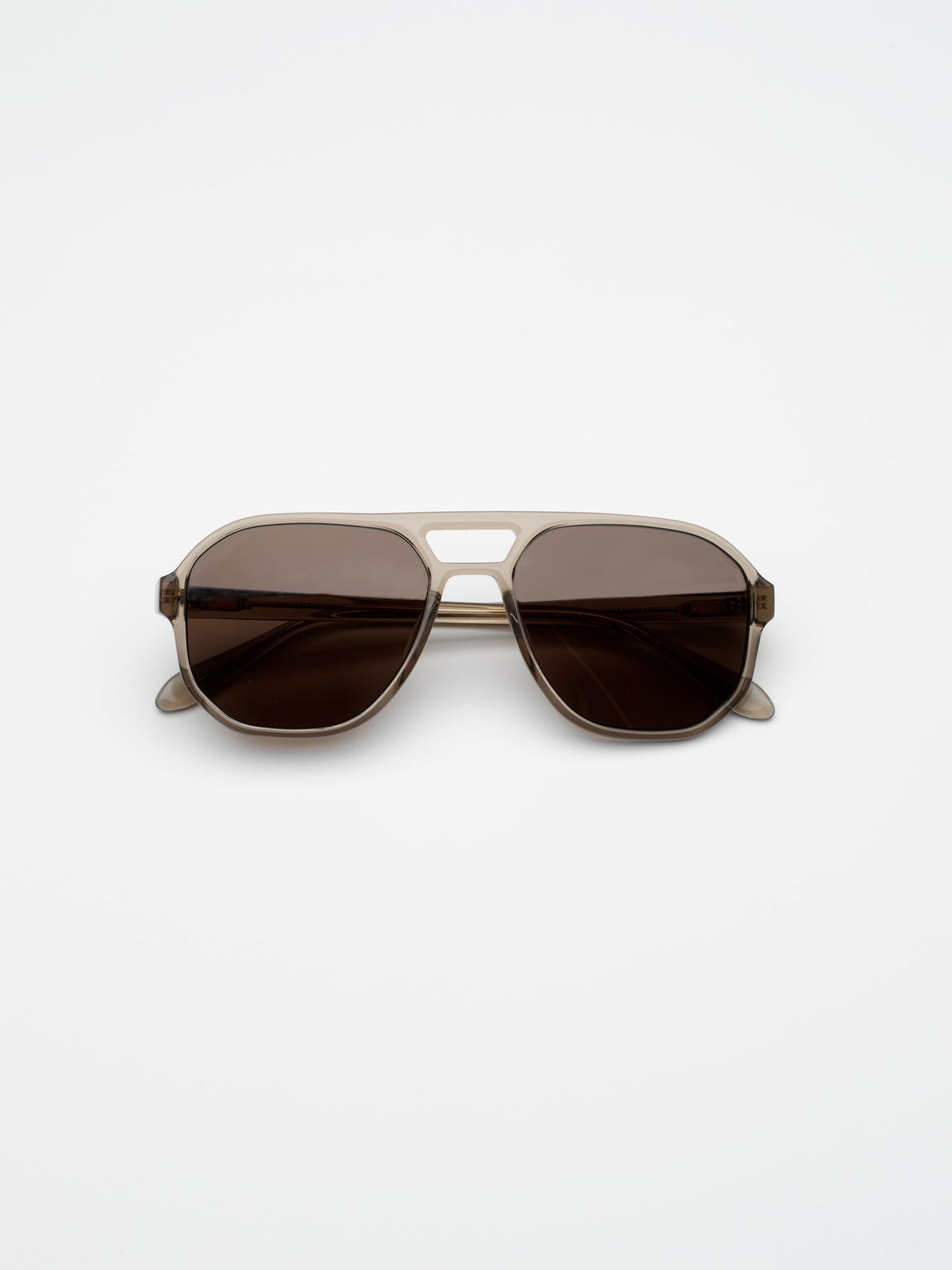 Clemence - Transparent Oyster Acetate - EDERA EYEWEAR