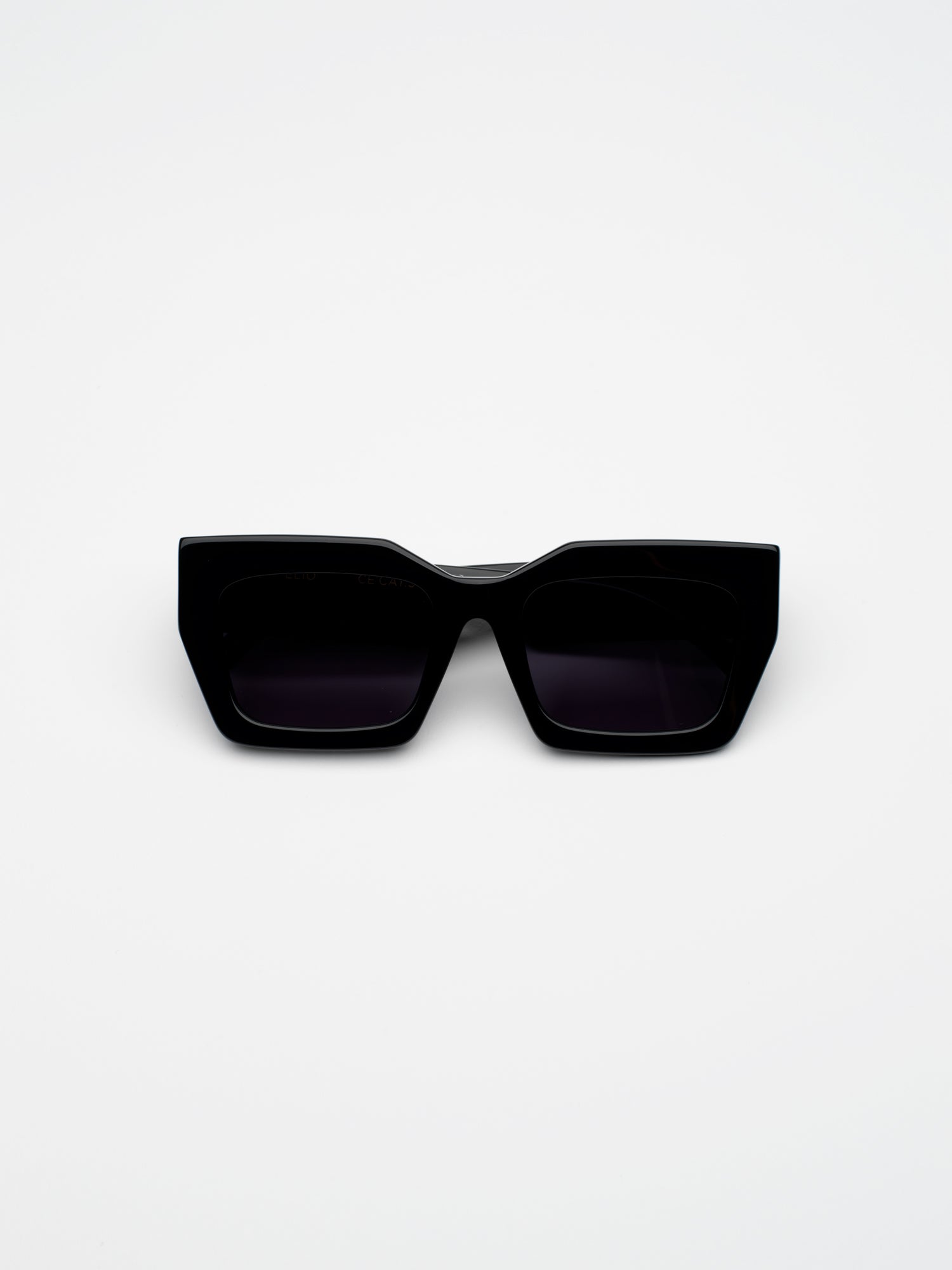 Elio - Black Acetate - EDERA EYEWEAR