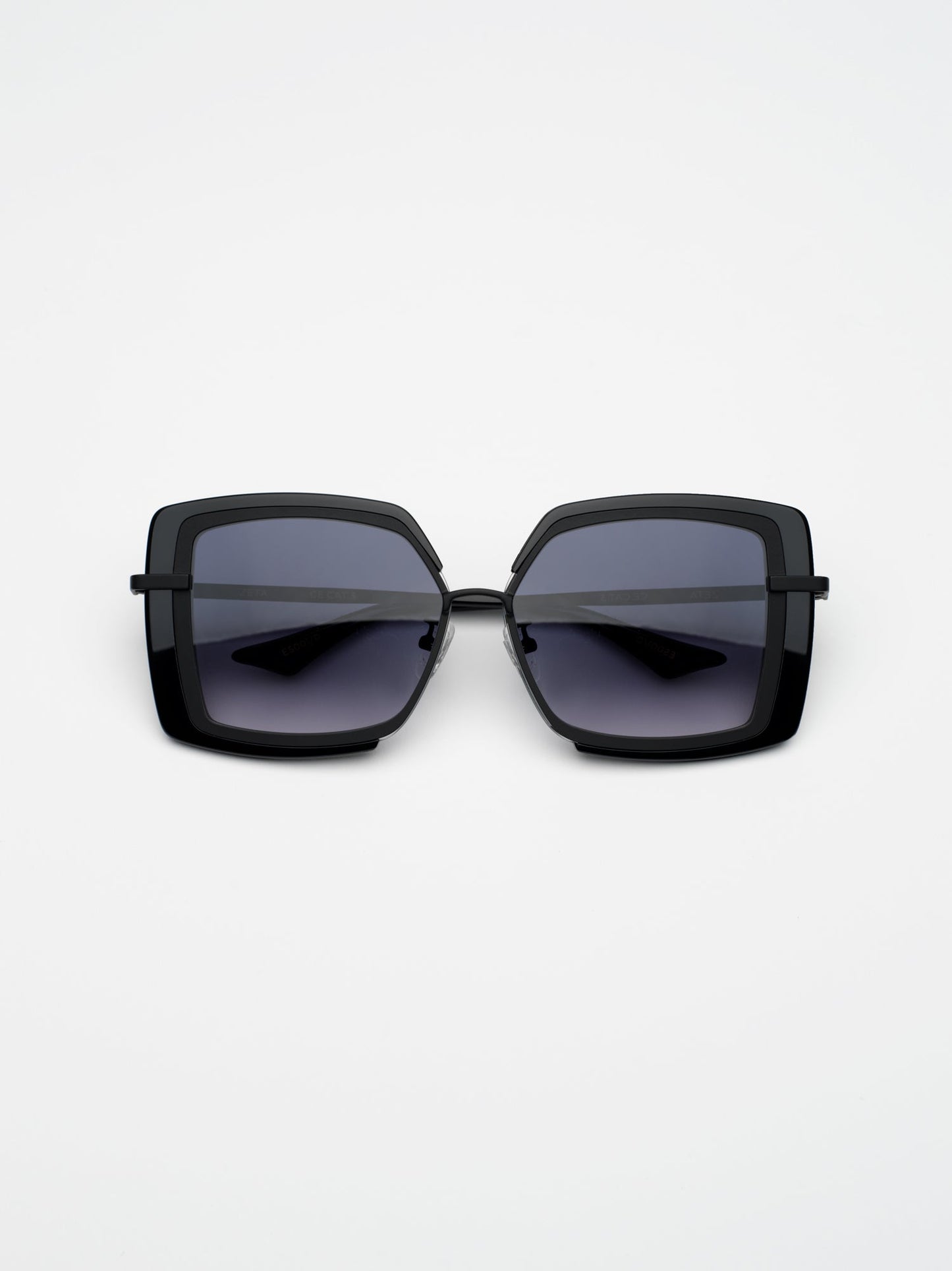 Zeta - Black Acetate - EDERA EYEWEAR